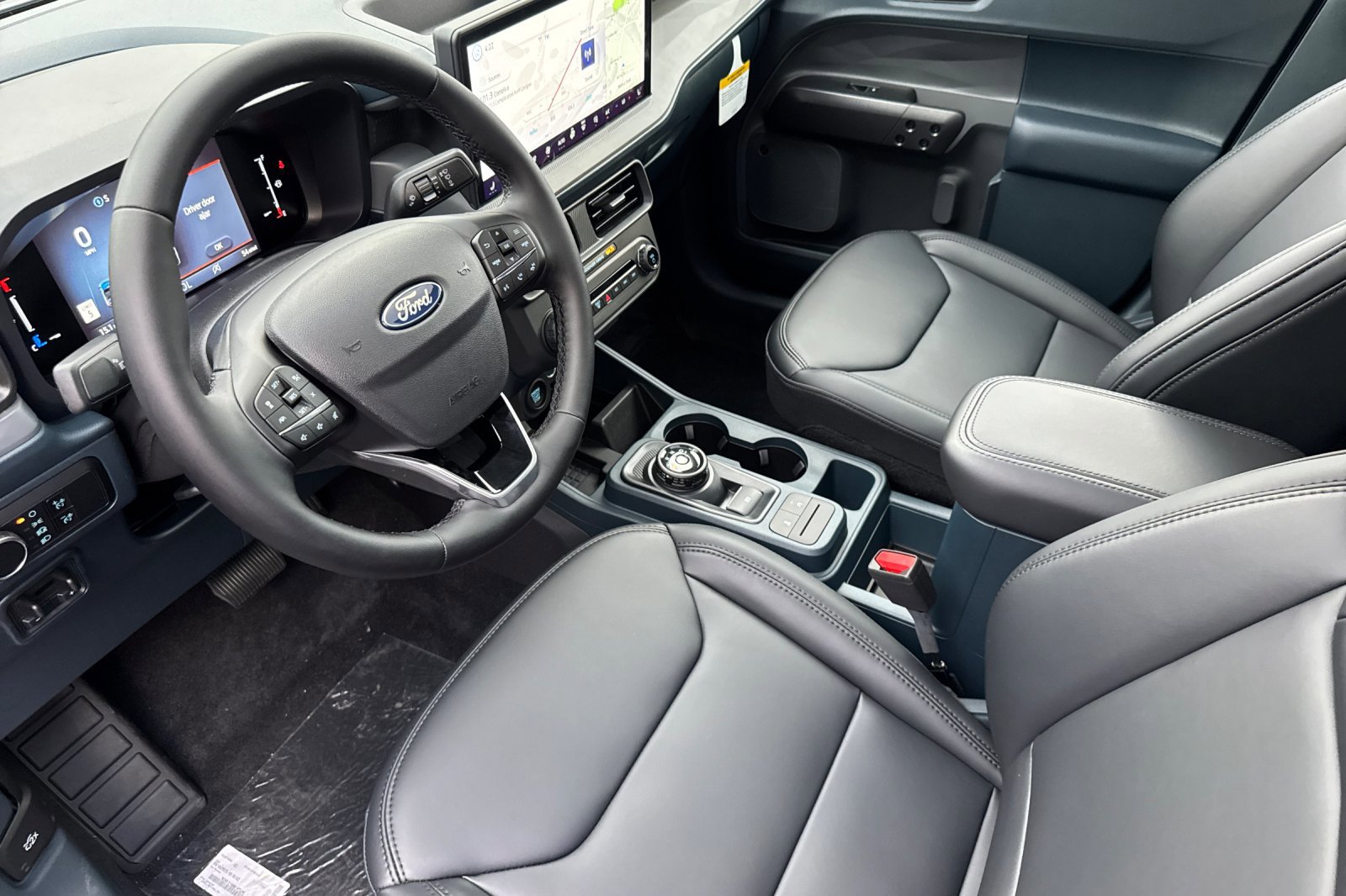 New 2025 Ford Maverick Lariat w/ Black Appearance Package AWD/4WD image 14