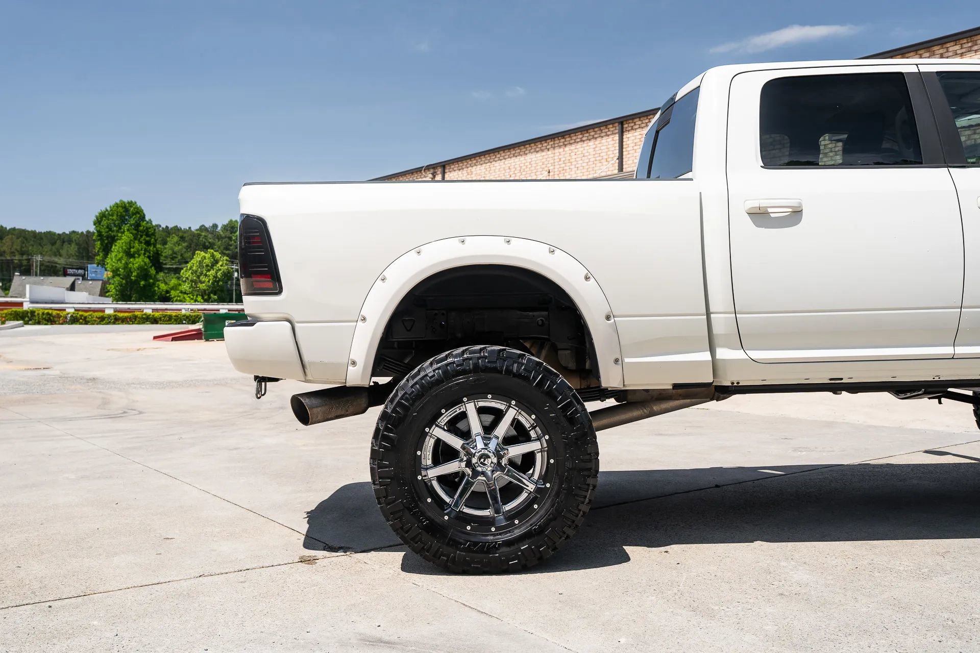 Used 2016 RAM 3500 Laramie w/ Sport Appearance Group AWD/4WD image 12