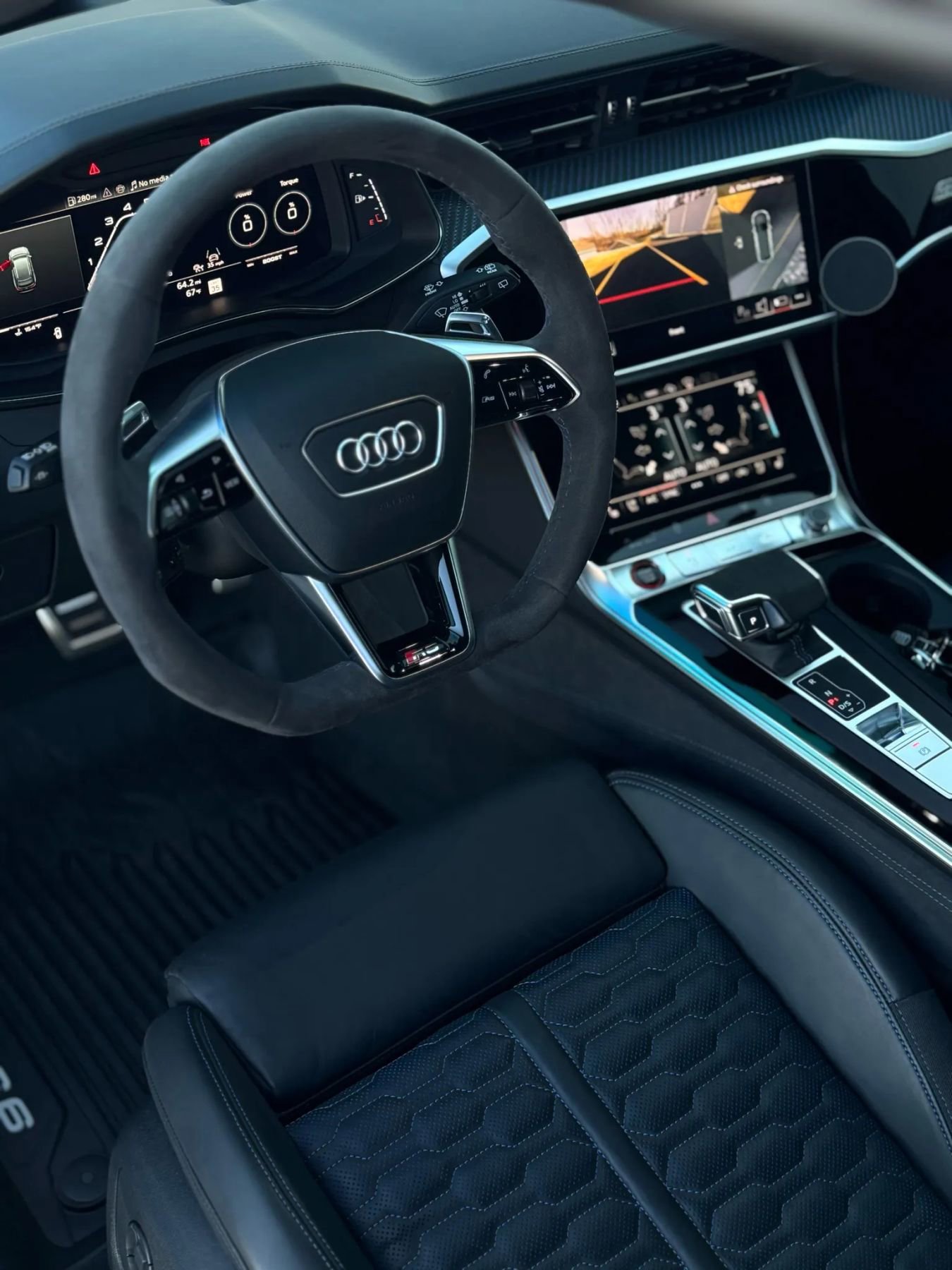 Used 2024 Audi RS 6 performance image 63
