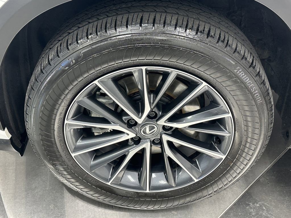 Used 2025 Lexus NX 250 FWD w/ Premium Package image 12