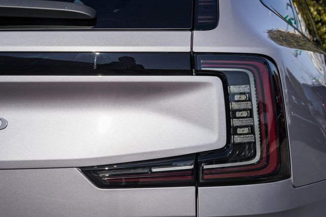 New 2026 Volvo EX90 Ultra image 7