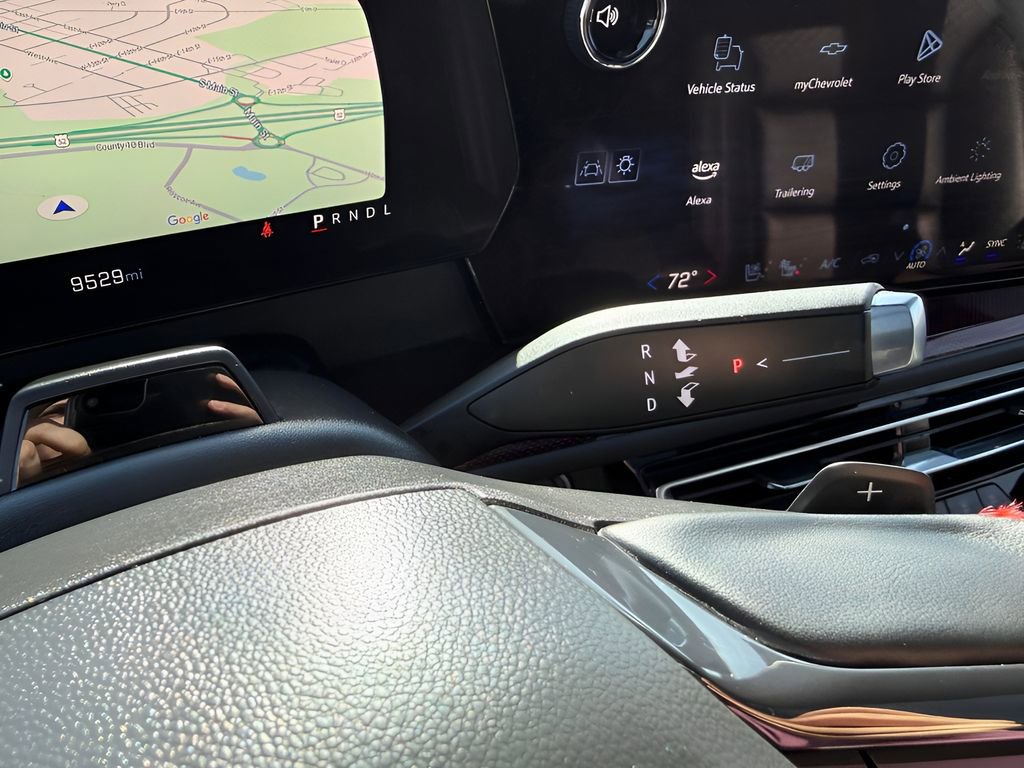Used 2025 Chevrolet Traverse RS AWD/4WD image 10
