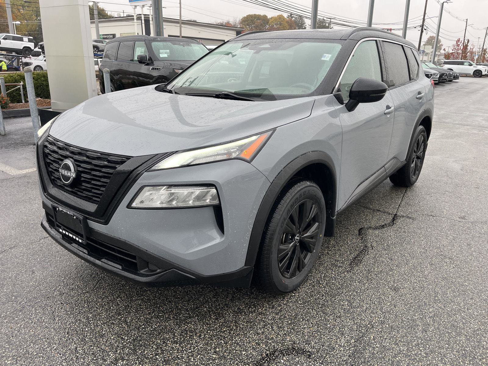 Used 2023 Nissan Rogue SV w/ SV Premium Package image 7