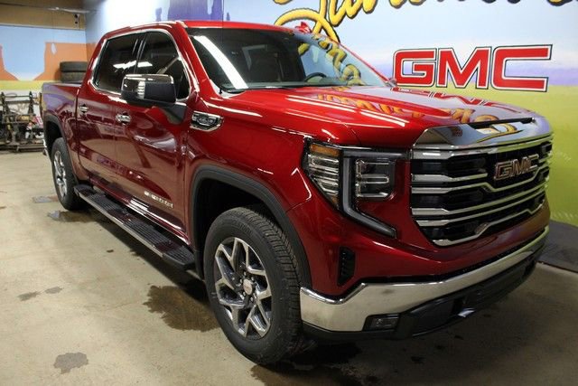New 2026 GMC Sierra 1500 SLT image 4
