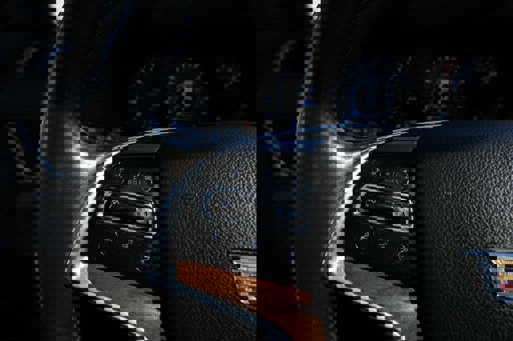 Used 2020 Cadillac Escalade Luxury image 42