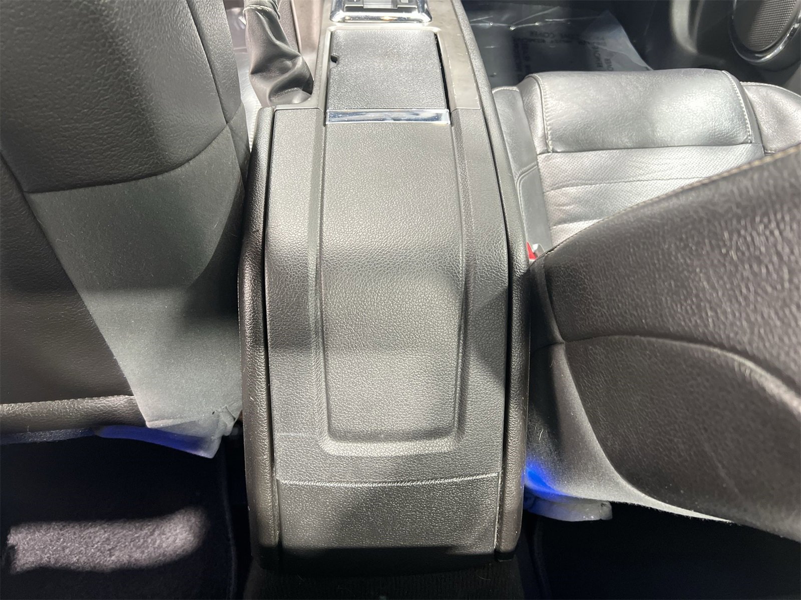 Used 2010 Ford Mustang Coupe image 19