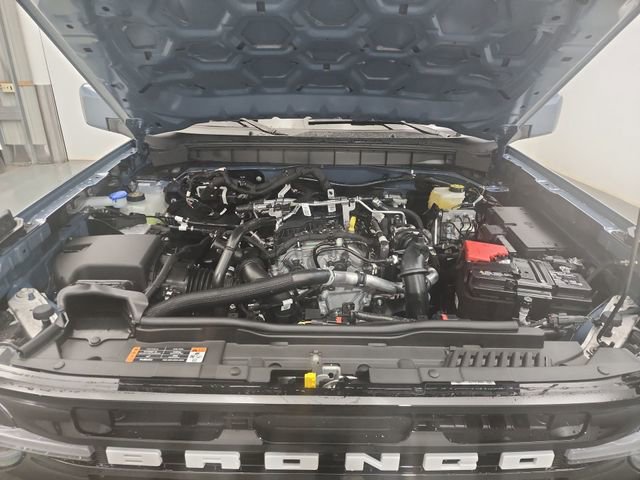 New 2025 Ford Bronco Outer Banks w/ Sasquatch Package AWD/4WD image 18