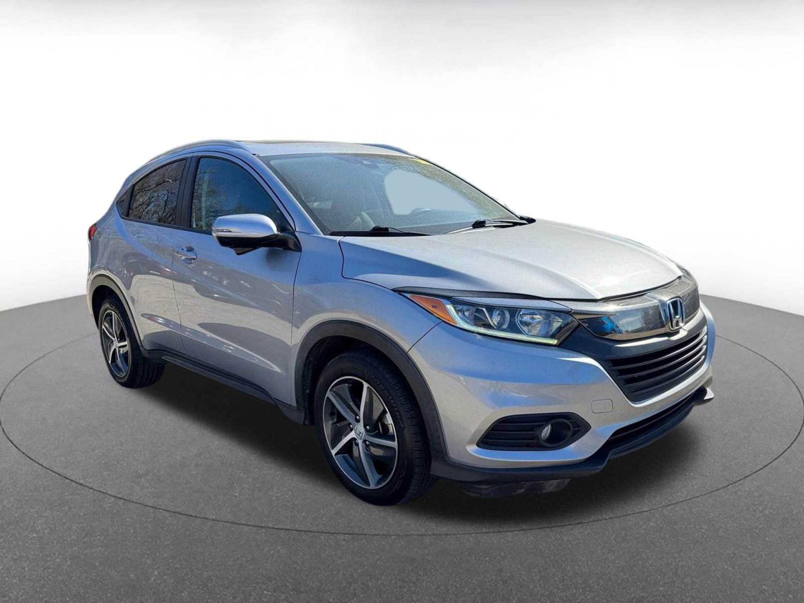 Used 2022 Honda HR-V EX image 1