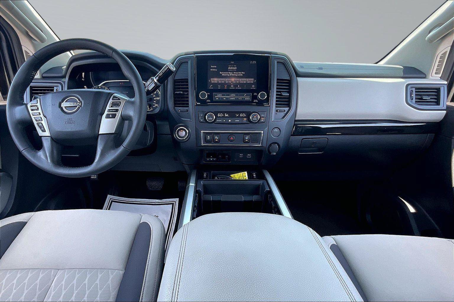 Certified 2024 Nissan Titan SV w/ SV Convenience Package RWD image 18