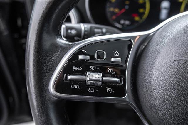 Used 2020 Mercedes-Benz GLC 300 4MATIC image 14