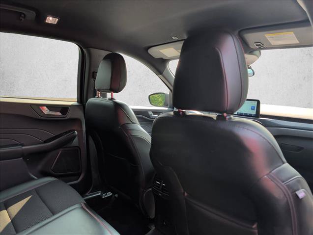Used 2025 Ford Escape ST-Line FWD image 25