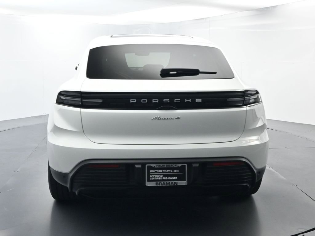 Certified 2025 Porsche Macan 4 Electric image 13