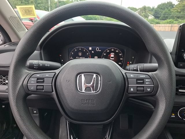 Used 2023 Honda Accord EX image 19