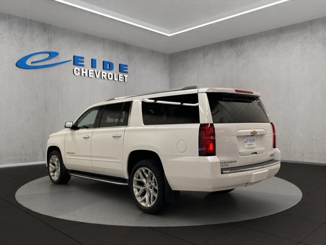 Used 2017 Chevrolet Suburban Premier AWD/4WD image 13
