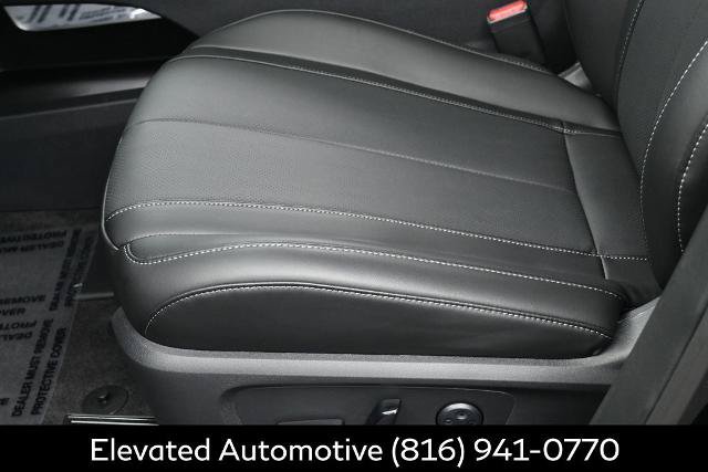 Certified 2026 INFINITI QX60 Pure w/ Cargo Package AWD/4WD image 17