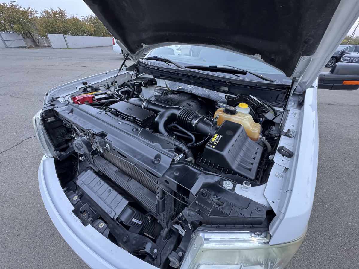 Used 2014 Ford F150 XLT w/ Equipment Group 302A Luxury image 41