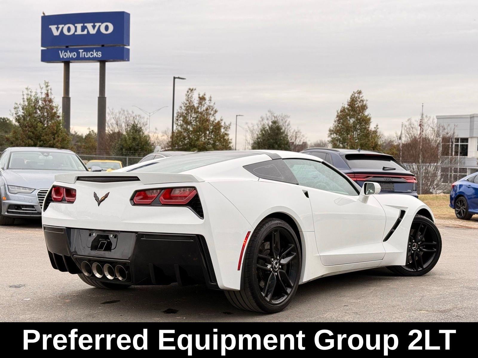 Used 2015 Chevrolet Corvette Stingray Coupe w/ 2LT Preferred Equipment Group image 3