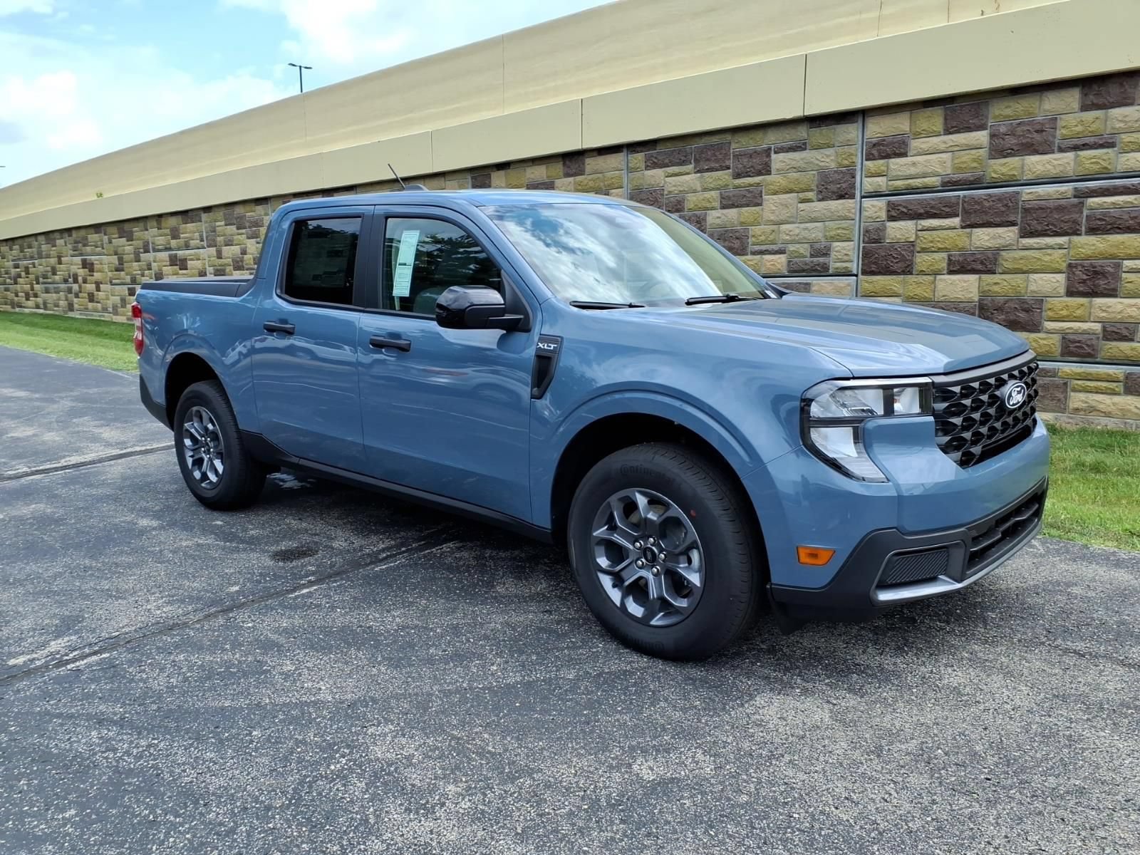 New 2026 Ford Maverick XLT w/ Equipment Group 301A AWD/4WD video 1
