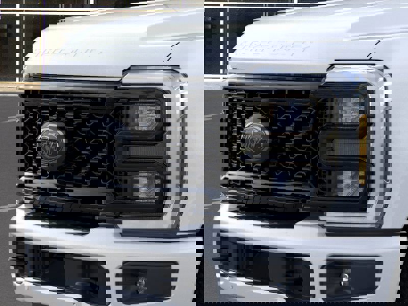 New 2026 Ford F250 Lariat w/ Black Appearance Package image 17