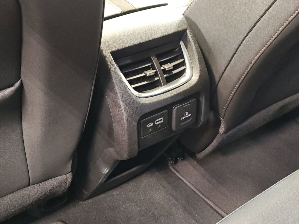 Used 2022 Chevrolet Blazer Premier AWD/4WD image 30