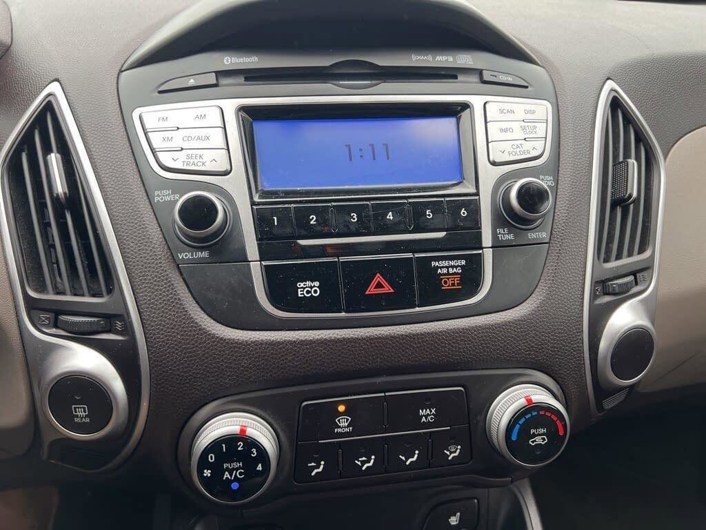 Used 2013 Hyundai Tucson GLS image 8