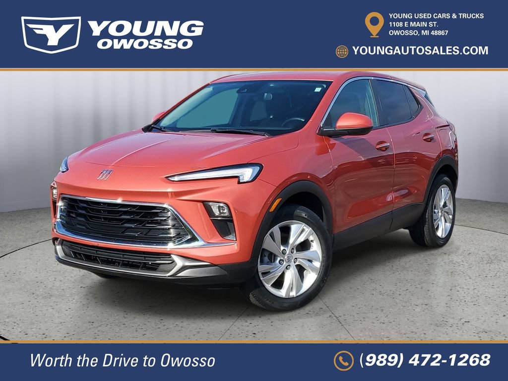 Used 2024 Buick Encore GX Preferred AWD/4WD image 1