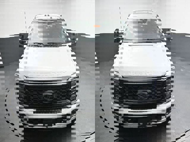 New 2026 Ford F250 Lariat w/ Black Appearance Package image 22