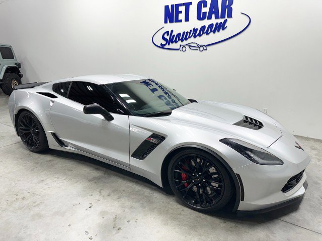 Used 2016 Chevrolet Corvette Z06 RWD image 2