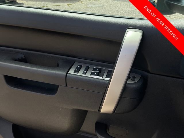 Used 2013 GMC Sierra 2500 SLE w/ SLE Preferred Package image 11