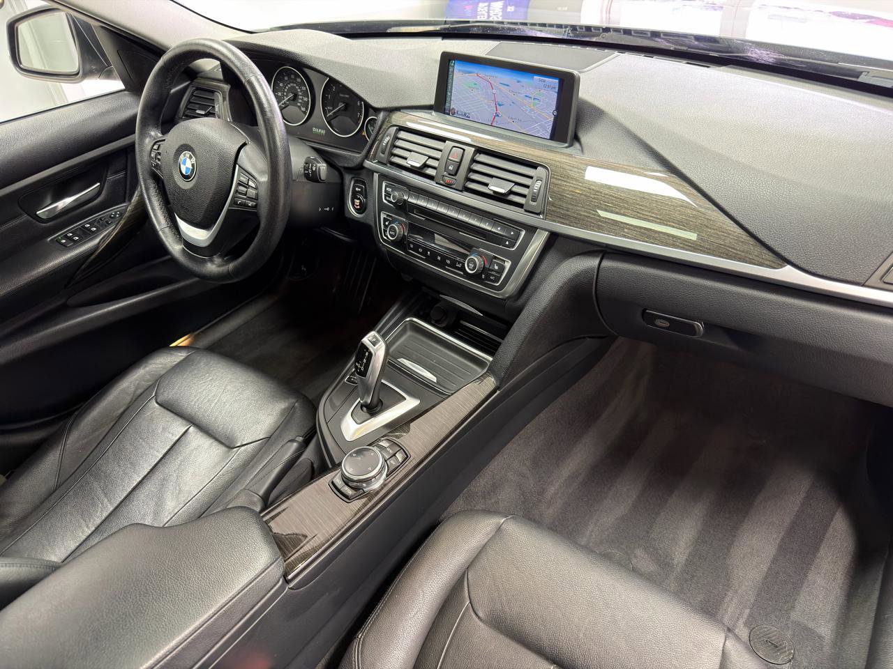 Used 2014 BMW 328i xDrive Sedan AWD/4WD image 26