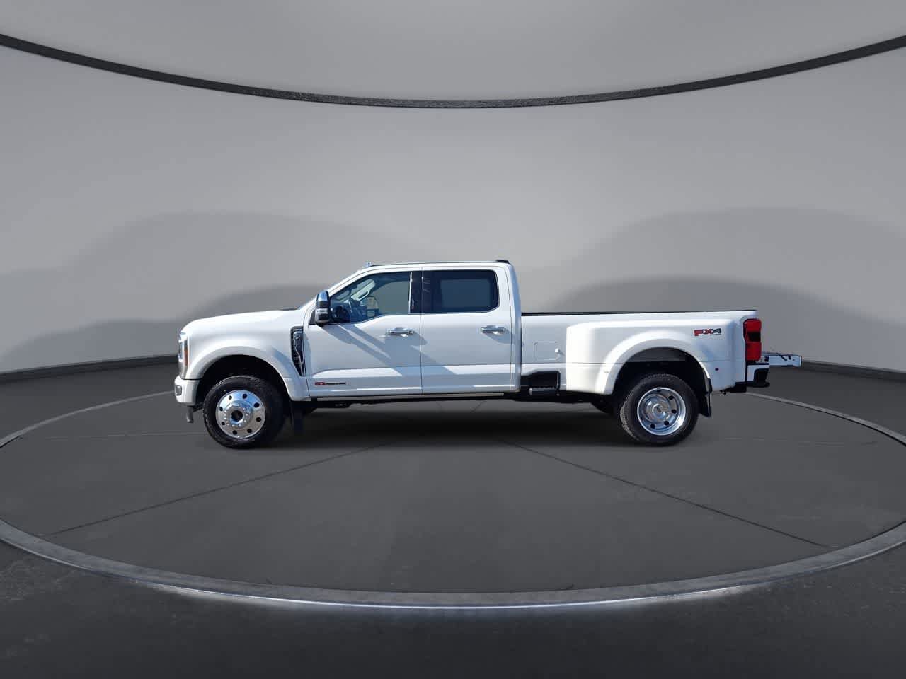Used 2024 Ford F450 Limited w/ FX4 Off-Road Package image 5