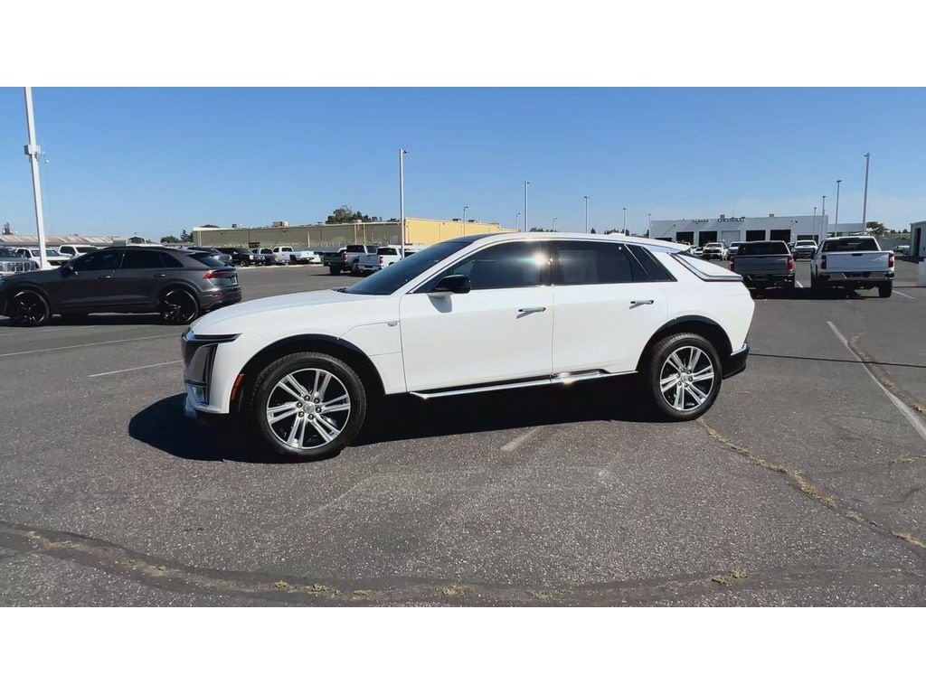 Certified 2024 Cadillac Lyriq Tech RWD image 6