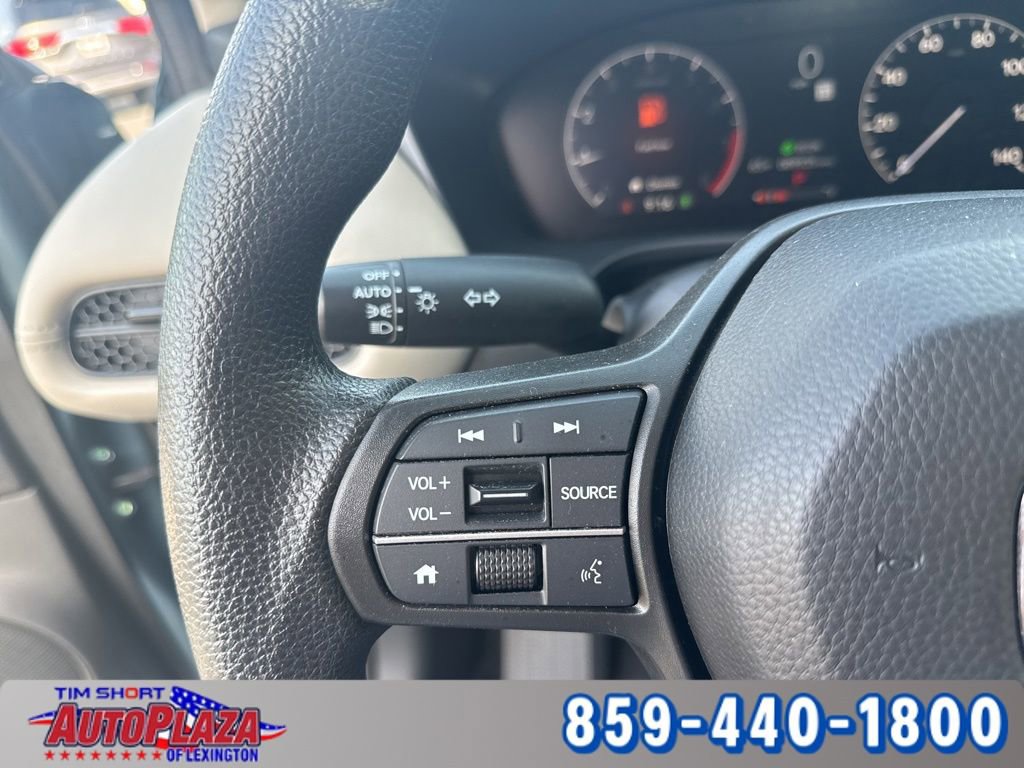 Used 2025 Honda HR-V LX image 17