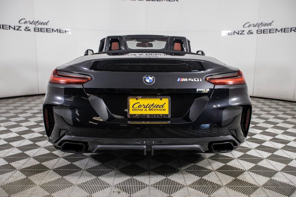 Used 2021 BMW Z4 M40i w/ Shadowloine Package image 11