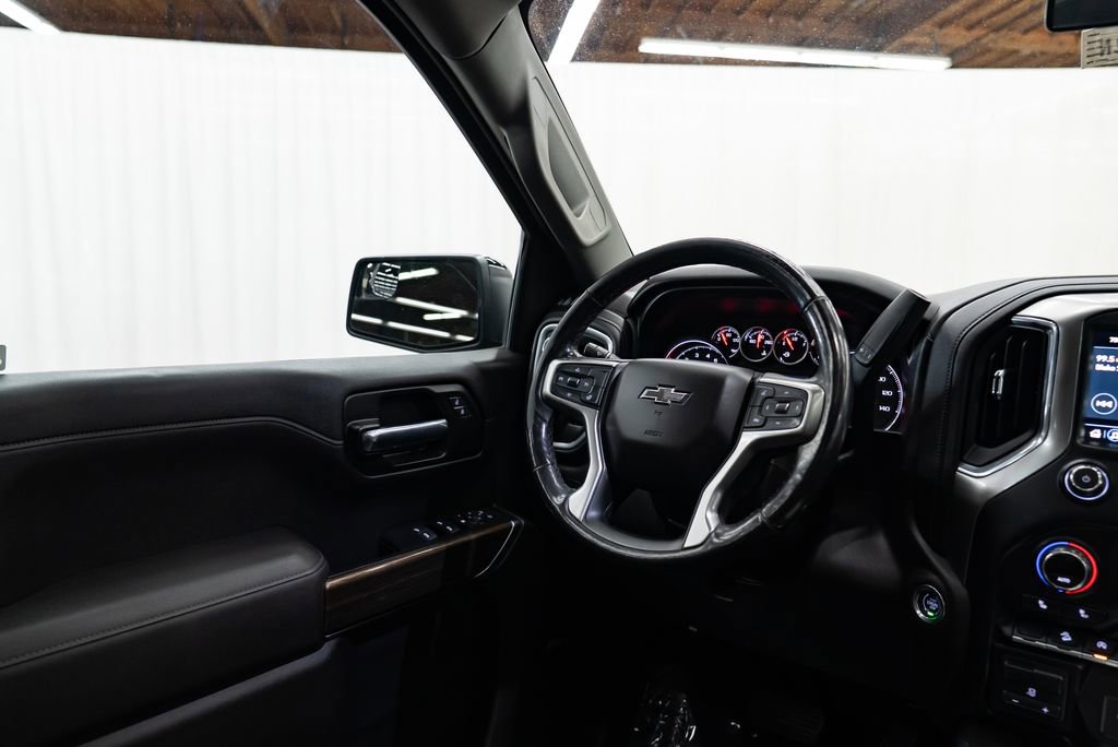 Used 2020 Chevrolet Silverado 1500 RST w/ All-Star Edition image 12