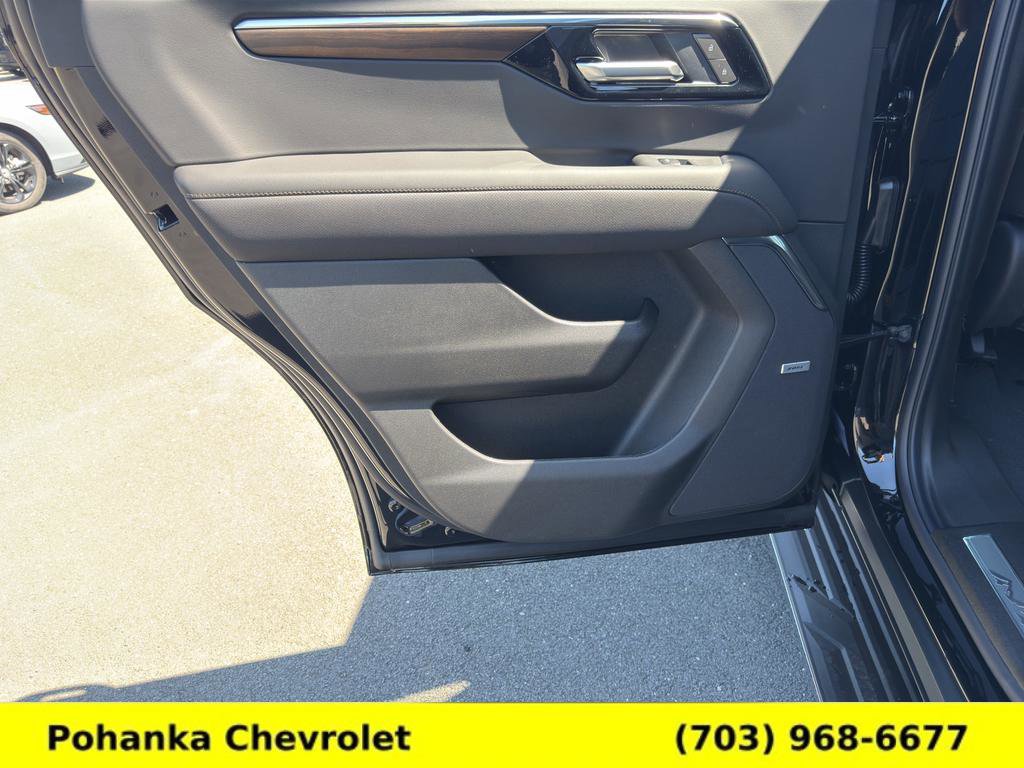 New 2026 Chevrolet Tahoe High Country w/ Sun And Tow Package AWD/4WD image 24