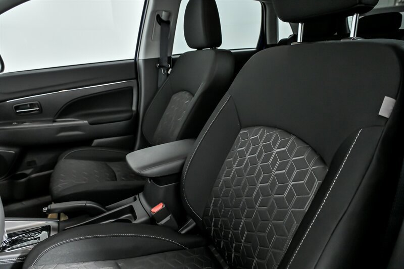 New 2026 Mitsubishi Outlander Sport ES AWD/4WD image 12