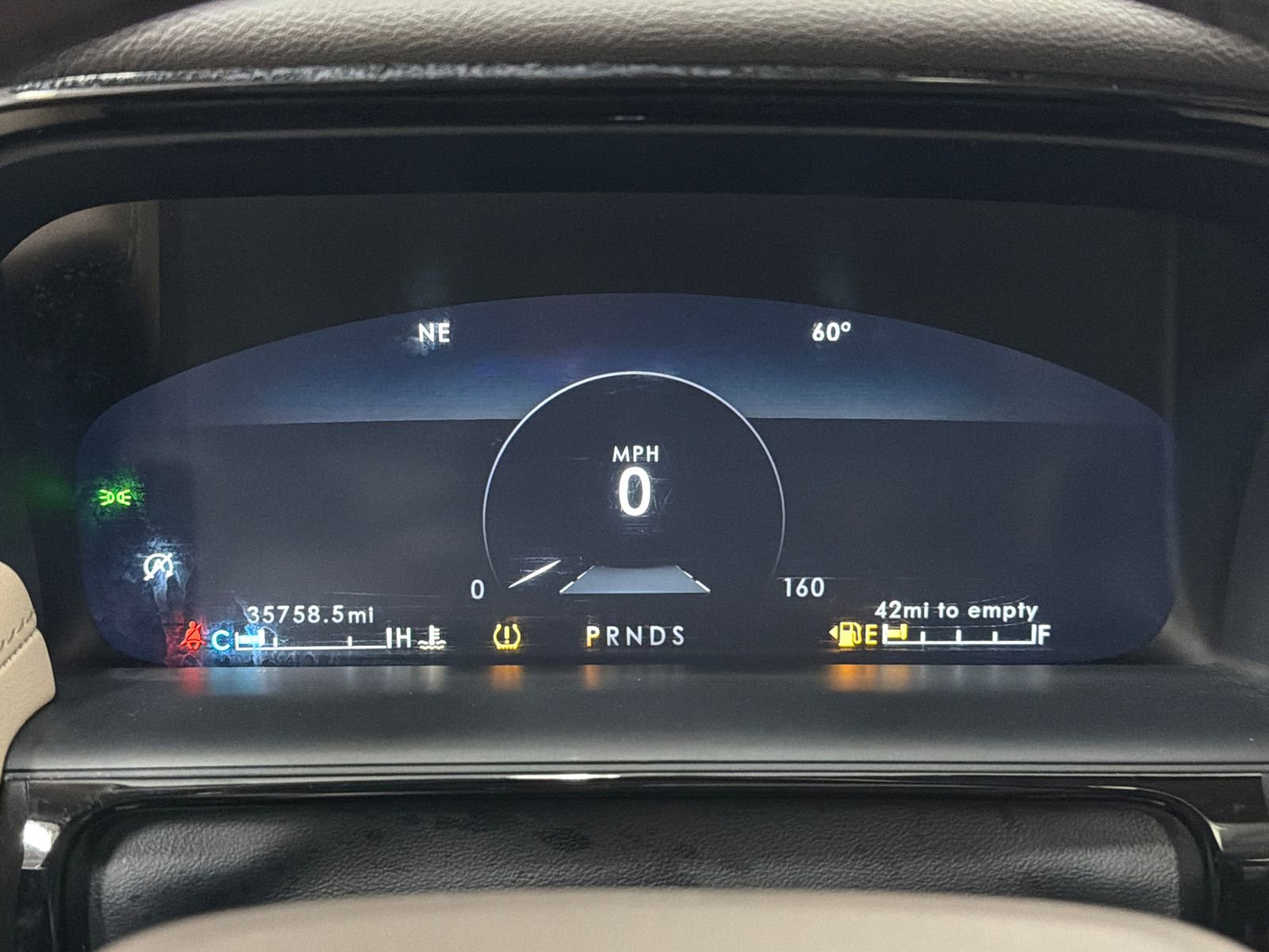 Used 2023 Lincoln Nautilus Reserve image 24