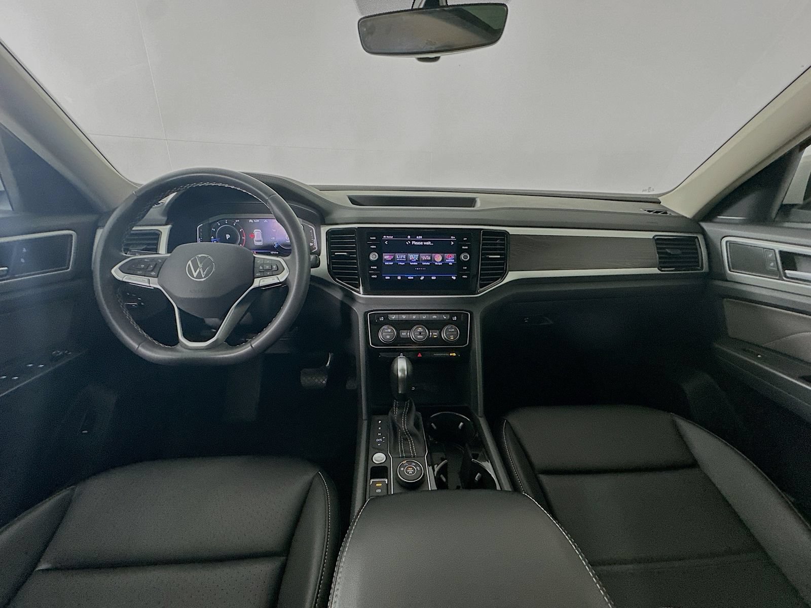 Certified 2023 Volkswagen Atlas SE AWD/4WD image 14