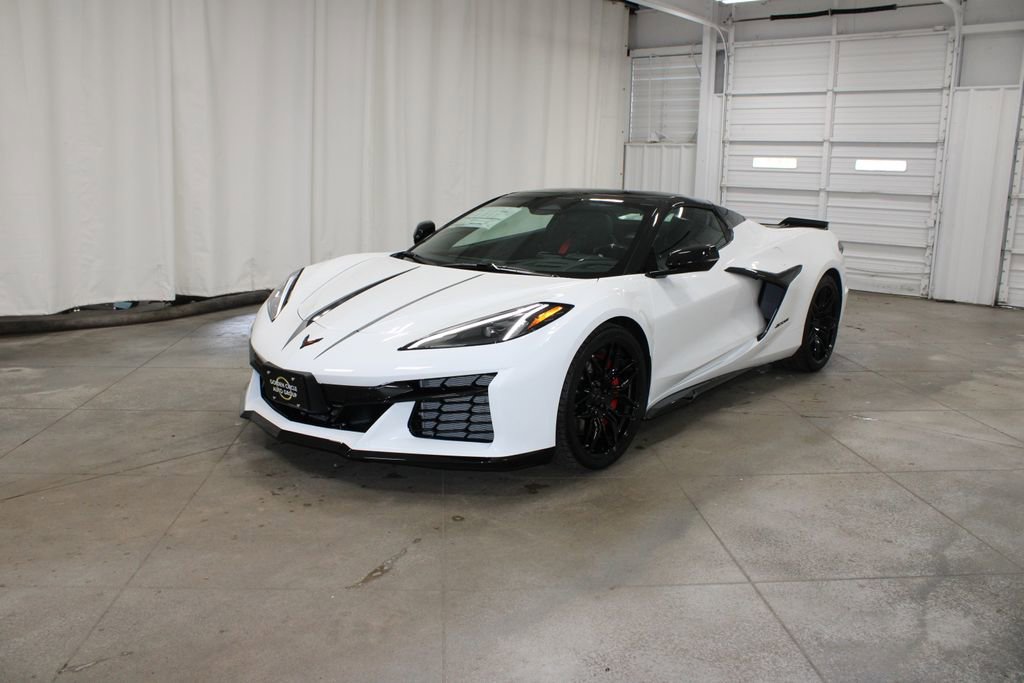 New 2026 Chevrolet Corvette Z06 w/ Stealth Interior Trim Package RWD image 4
