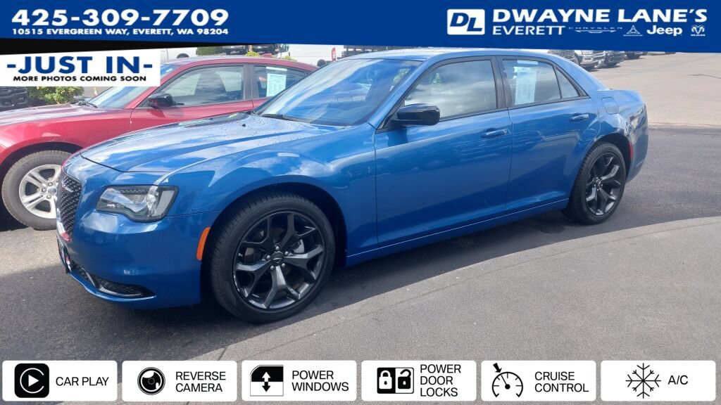 Used 2023 Chrysler 300 Touring w/ Sport Appearance Package RWD image 1