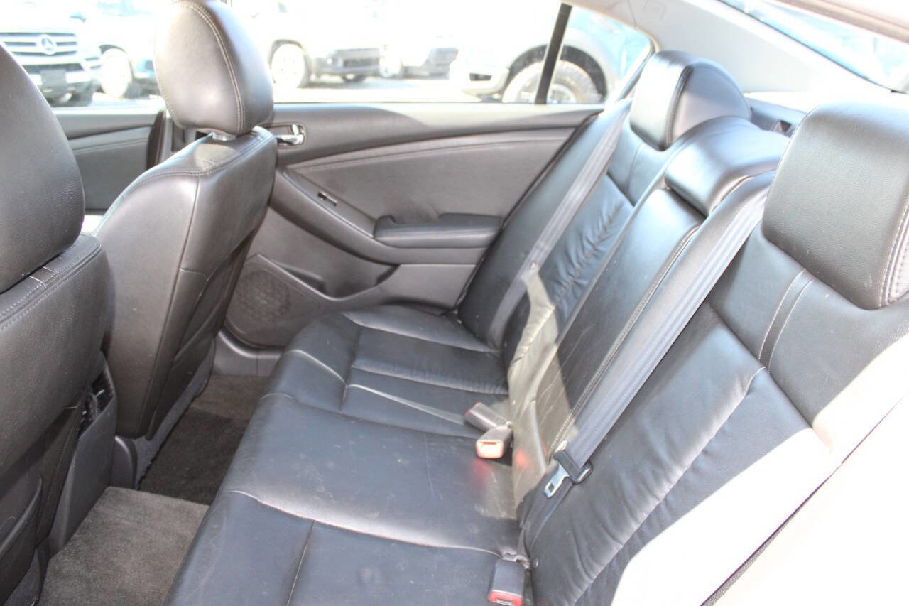Used 2010 Nissan Altima 2.5 SL w/ SL Pkg image 20
