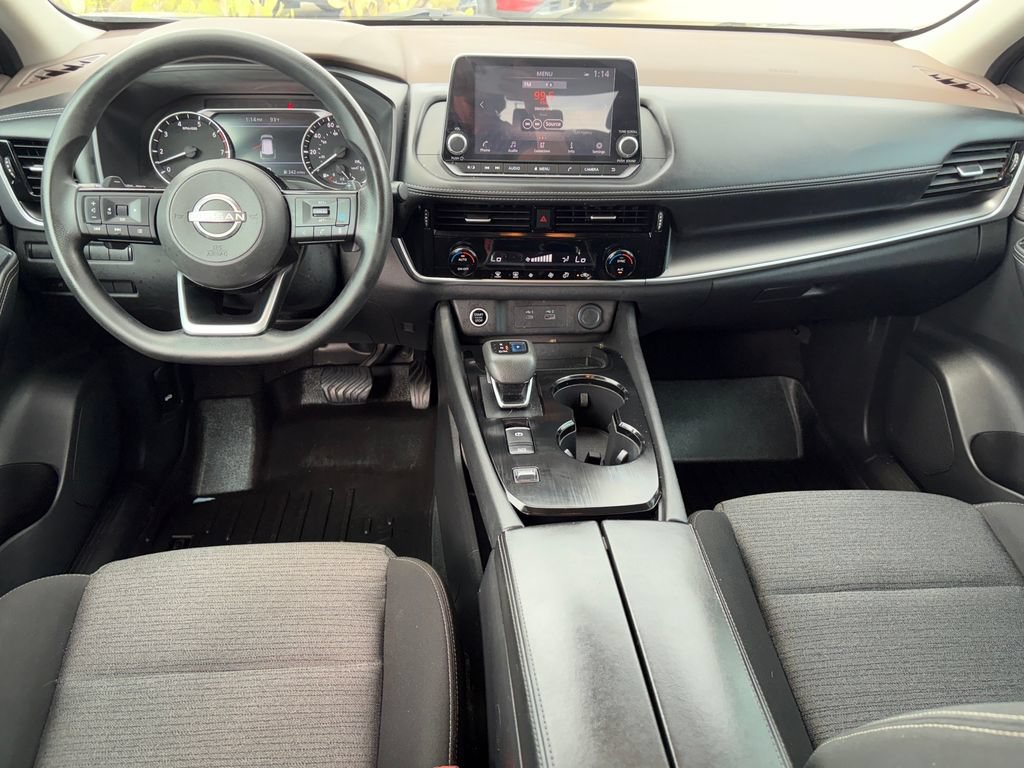 Used 2022 Nissan Rogue SV FWD image 23