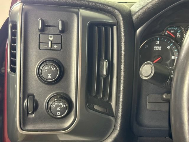 Used 2017 Chevrolet Silverado 1500 LT w/ All Star Edition AWD/4WD image 17