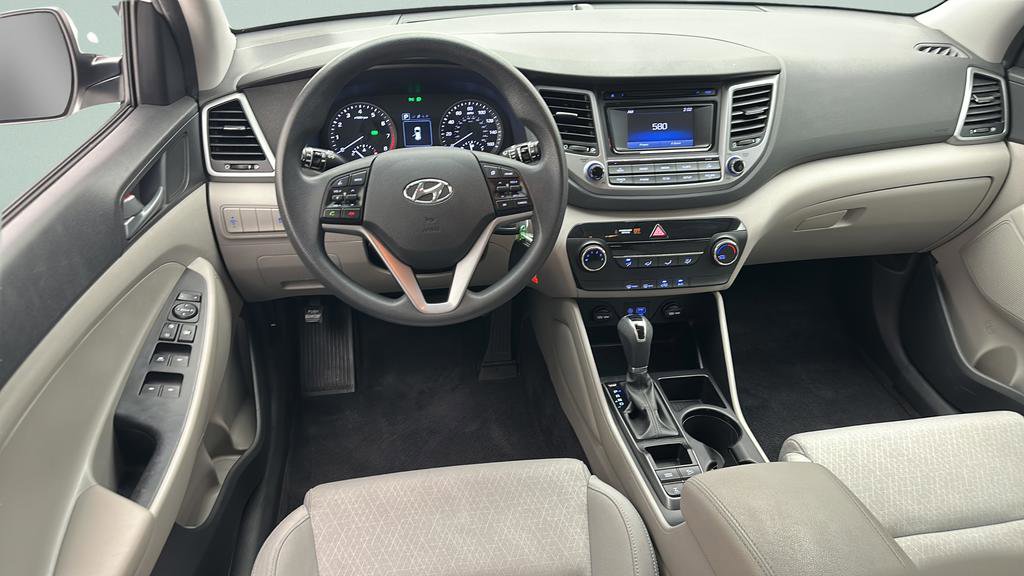 Used 2017 Hyundai Tucson SE AWD/4WD image 11