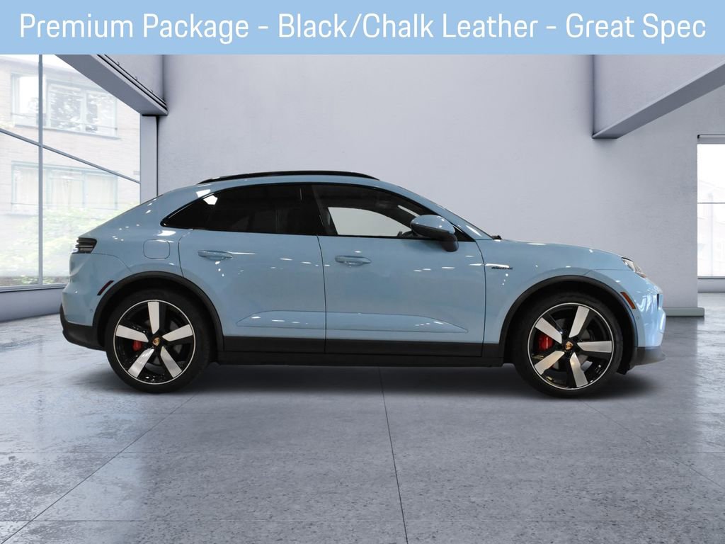 Used 2025 Porsche Macan 4S Electric AWD/4WD image 6