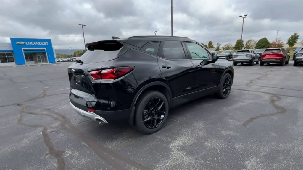 Used 2019 Chevrolet Blazer LT image 8