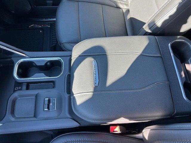 New 2026 GMC Sierra 3500 Denali w/ Denali Reserve Package image 21