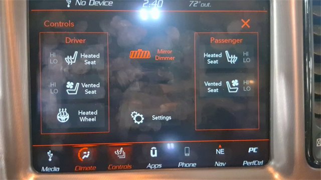 Used 2019 Dodge Challenger R/T w/ T/A Package image 31