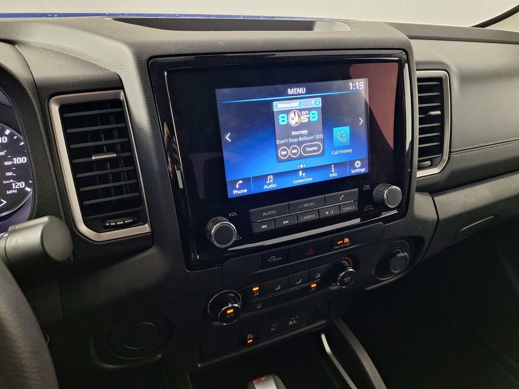 Used 2024 Nissan Frontier SV w/ Technology Package RWD image 12